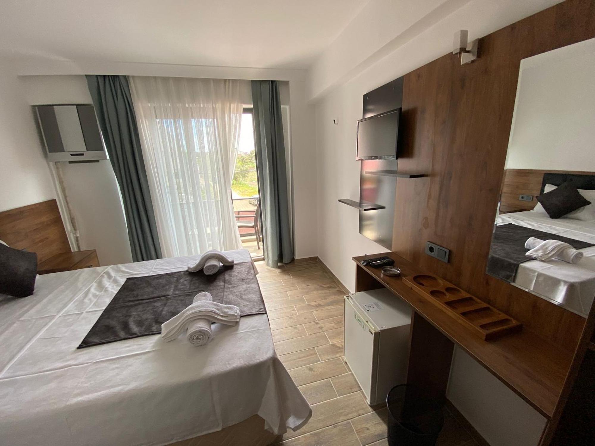 Atas Aqua Otel Avsa Türkeli Exterior foto